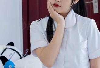 物恋传媒 – 纱纱与黑丝，写真中藏着的小小疯狂事…