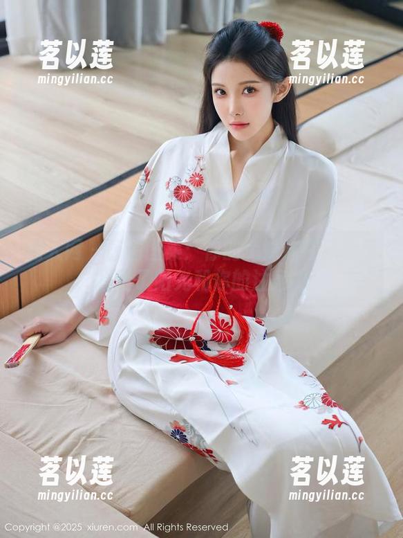 秀人网-你的兔妹妹 秀人网 - 高清图集:你的兔妹妹在泳装里,撞上了阳光和你的注意力!