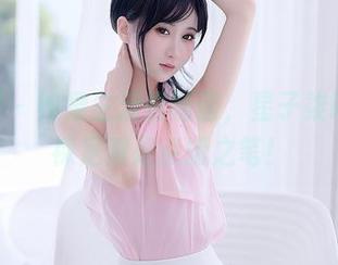 秀人网 – 如果生活是幅画，星子柒kiki的裸足则是点睛之笔！