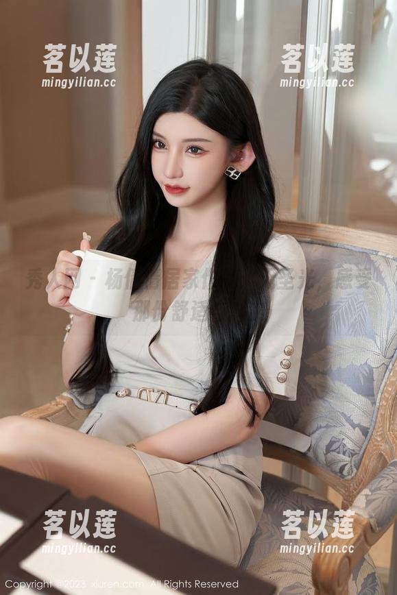 秀人网 - 杨倩倩居家作品：无圣光，感受那份舒适与真实