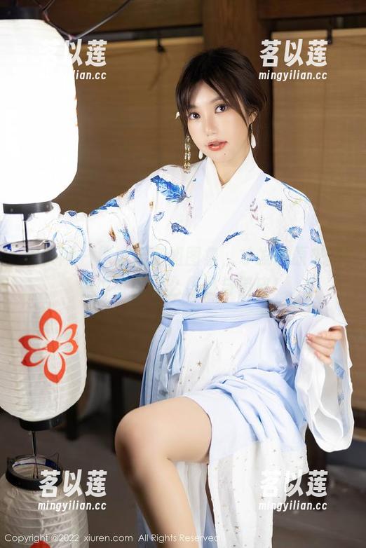 秀人网 - 熊小诺空姐图集，才发现原来空中也可以这么优雅与俏皮！