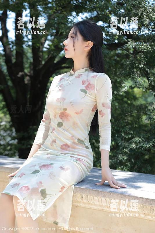 秀人网-程程程 秀人网 - 程程程这个夏天:图包让你清凉一夏,赶紧下载吧!