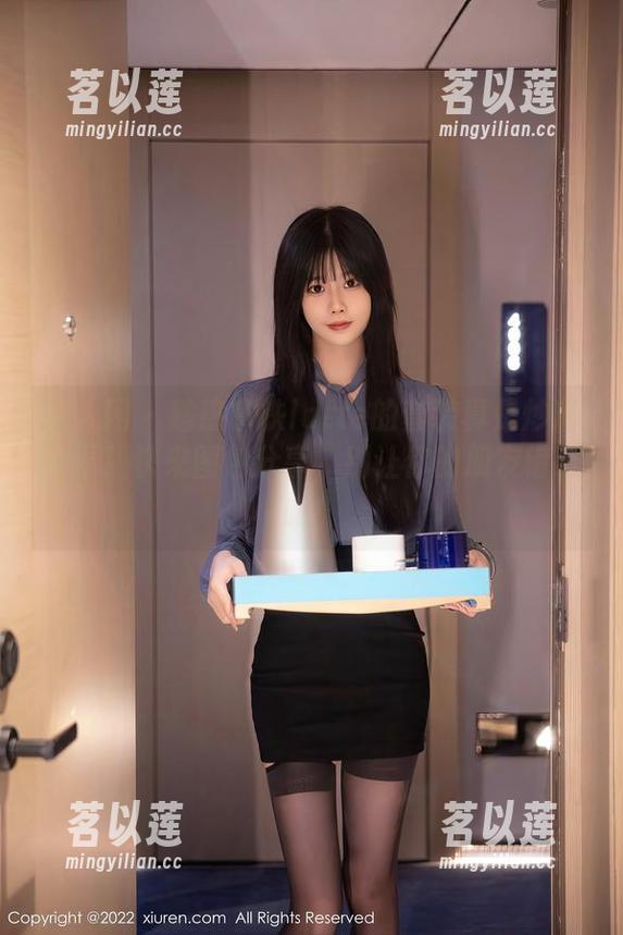 秀人网-趁热拿铁latte 秀人网 - 趁热拿铁latte的套装真是炒鸡好看!快来图包分享,别让你的朋友错过哦!