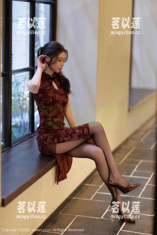 秀人网-软软爱吃肉 秀人网 - 花嫁气息中的软软爱吃肉,私房原图直击心底那根弦