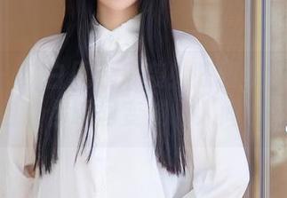 秀人网 – 纯白风暴来袭！陈雅漫VICKY的私拍图包让你瞬间变成‘人间小清新’！