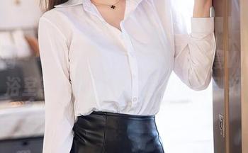 秀人网 – 一段水中的邂逅：陈雅漫VICKY浴室写真图集，感觉水温刚刚好