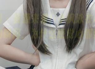 紧急企划 – 资源来袭！小枫泳衣私拍，水波荡漾的瞬间，为什么感觉心都要融化了？