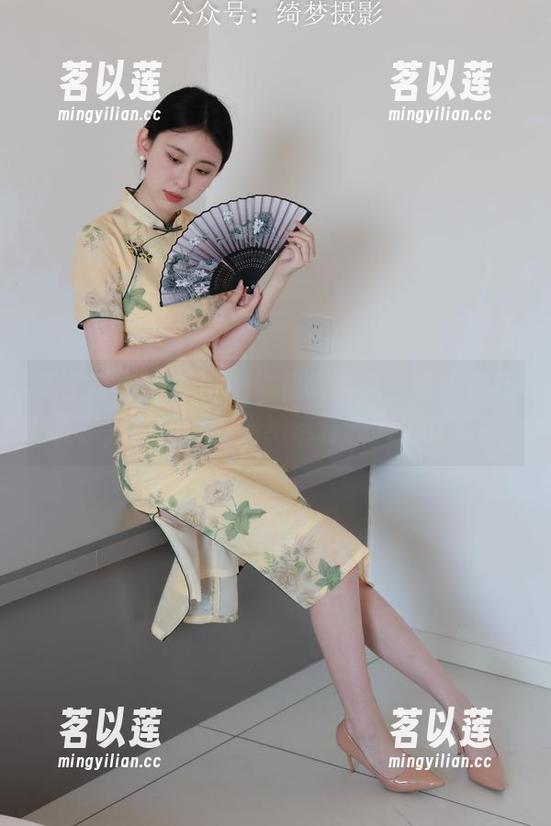 绮梦摄影 - 章章的牛仔裤写真合集：最新资源，真的谁能拒绝这样的人生状态？