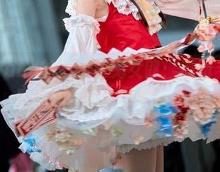 花柒Hana的伊莉雅兔女郎：原图与壁纸中的兔耳朵，萌态百出！