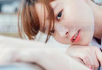菠萝社 – 敢问圣诞怎么过？当然是看王语纯的高清写真并免费下载！