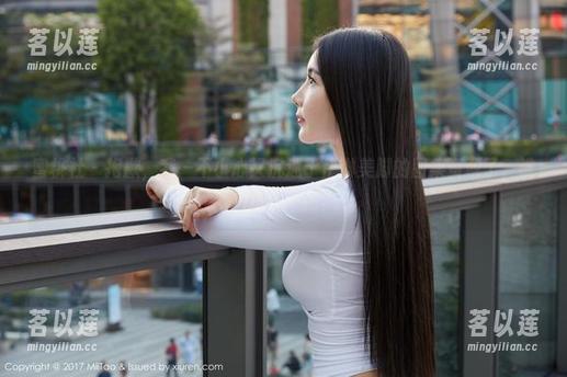 蜜桃社 - 抱歉，我一不小心又沉迷于伊琳美脚的图集资源了，谁来拉我一把？