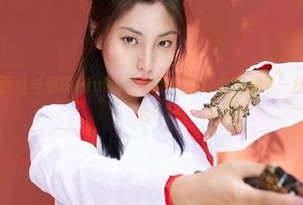 蜜桃社 – 蕾丝与佩琦Pinky，免费作品让你享受不一样的视觉体验！