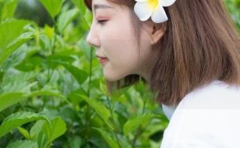 魅妍社 – 赵欢颜Jessica说：白裙不是白裙，是我华丽的作品集资源