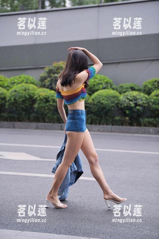 魔镜街拍 - 曼曼少女的在线图集，细节决定一切你会被哪些细节打动？